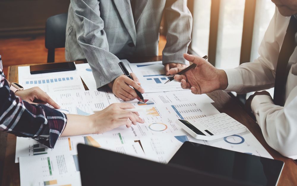 Mastering Contracts and Grants: Achieve Full Compliance and Success