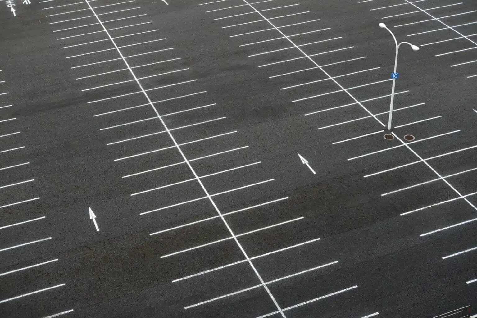 Why Parking Lot Striping for Shopping Centers Jackson MS Matters