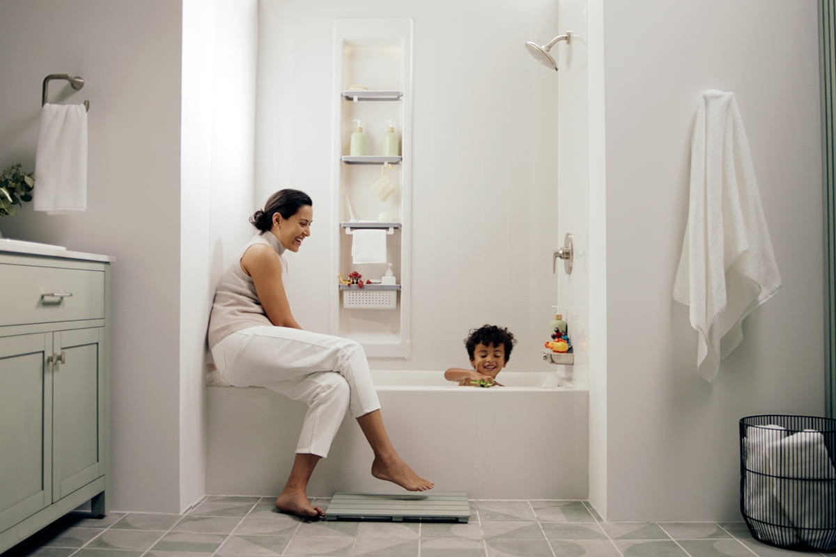 Why Choose a Semi-Frameless Shower Screen for Modern Homes