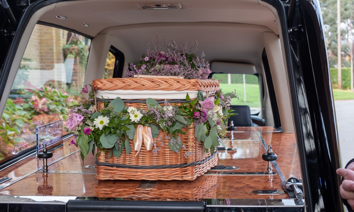 Prevoz pokojnih iz Austrije – Pouzdana i profesionalna organizacija sa 15+ godina iskustva